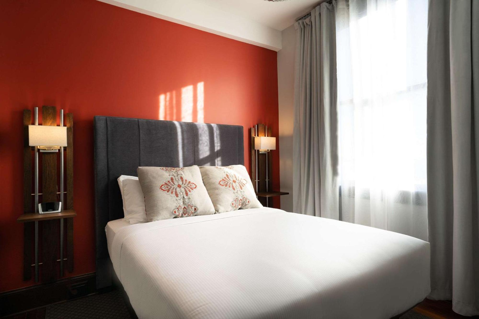 The Esquire Hotel Downtown Gastonia, Ascend Hotel Collection Buitenkant foto